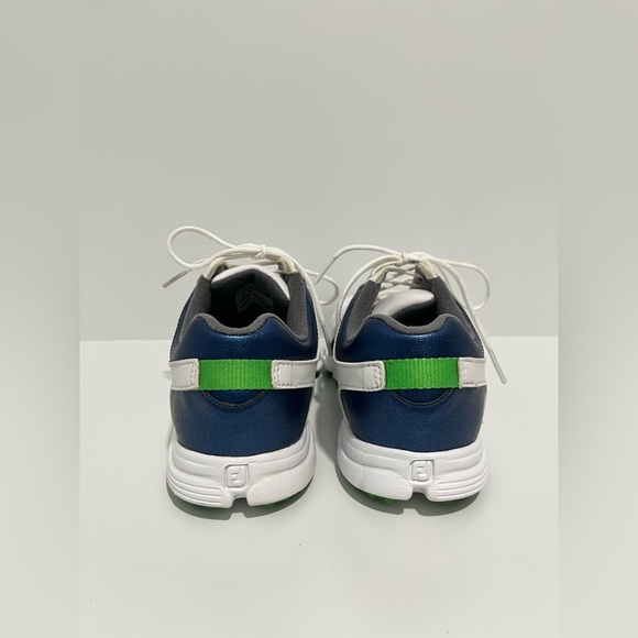 Footjoy Boys Golf shoe size 4 - Picture 5 of 9